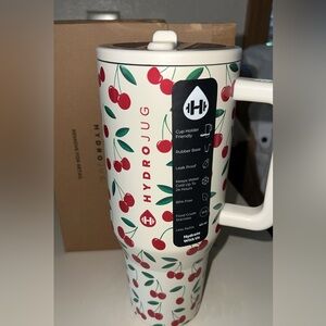 Hydrojug quencher traveler cherries